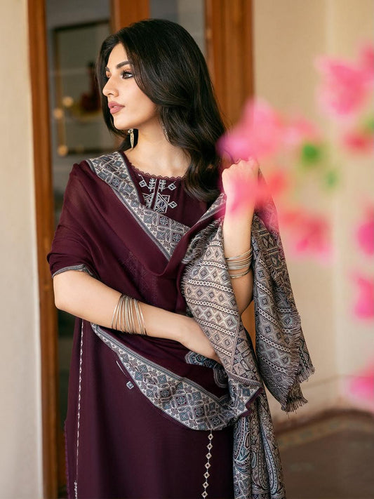 Izal Dhanak Full Heavy Embroidered 3Pc