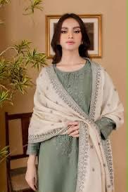 Nakoosh Dhanak Full Heavy Embroidered 3Pc