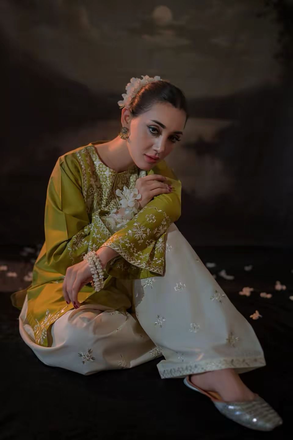 Dhanak Embroidered 2Pc Collection