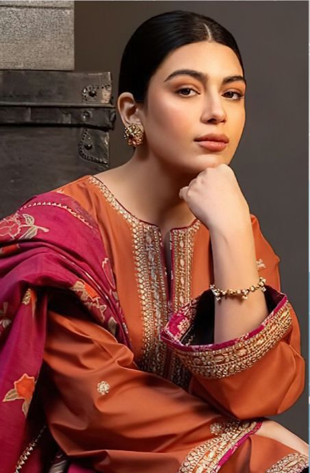 Lawn Embroidered 3Piece CODE 1012