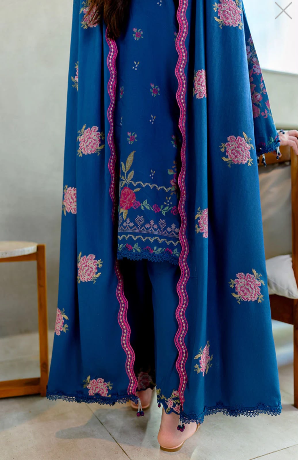 Lawn Embroidered 3Piece CODE 1070