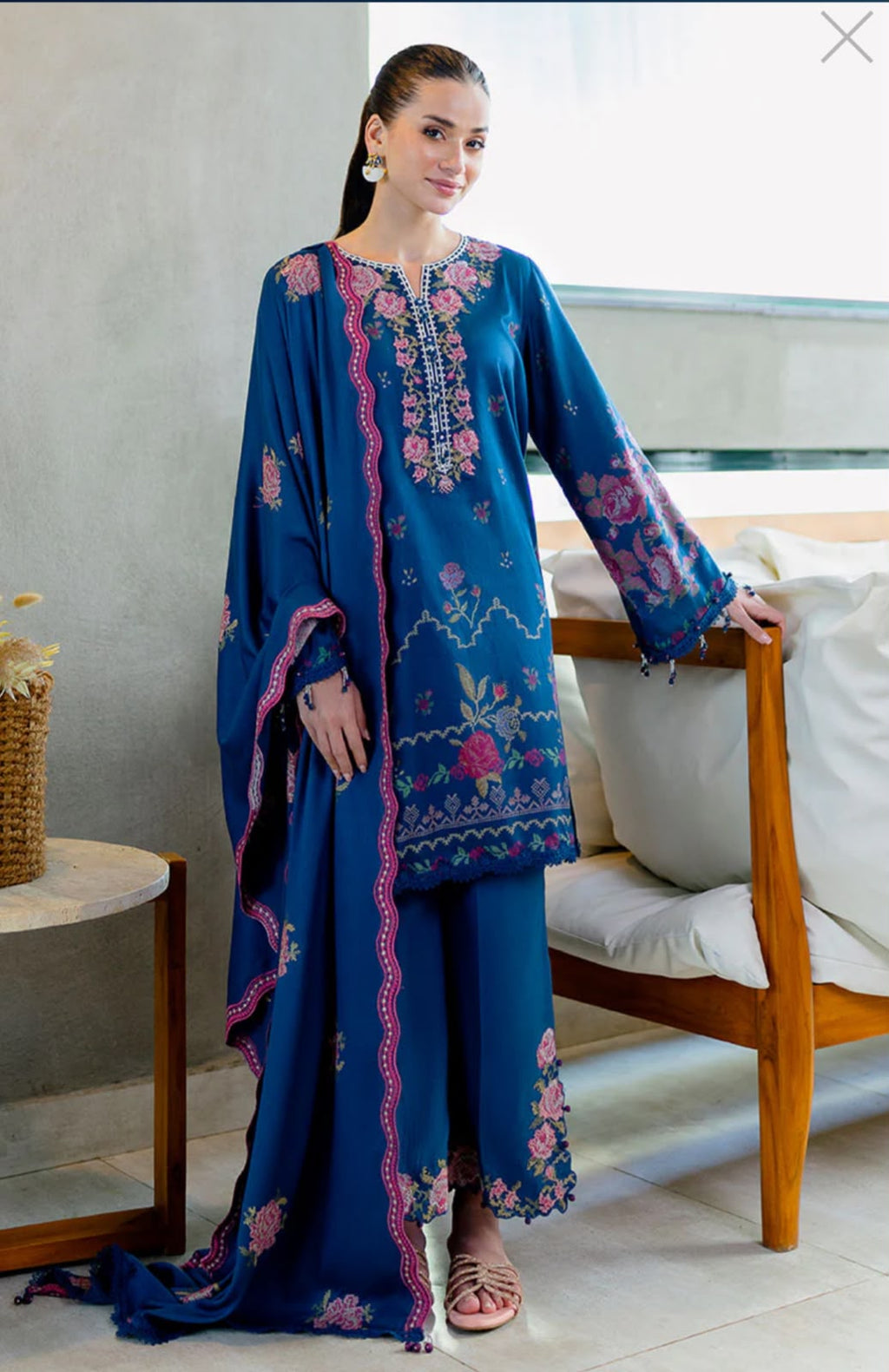 Lawn Embroidered 3Piece CODE 1070