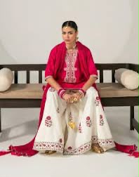Tana Bana Dhanak Full Heavy Embroidered 2Pc