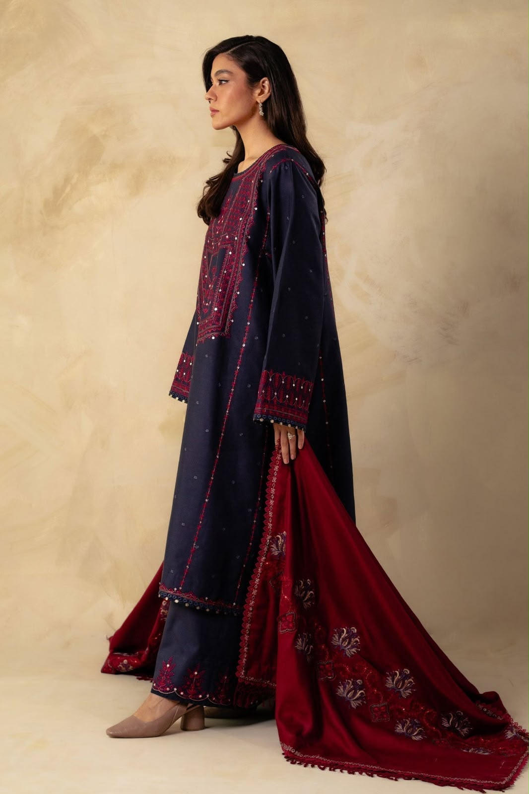 Zara Shahjahan Dhanak Full Heavy Embroidered 3Pc