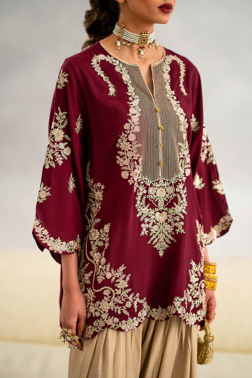 Ethnc Premium Silk Emb 2Pc