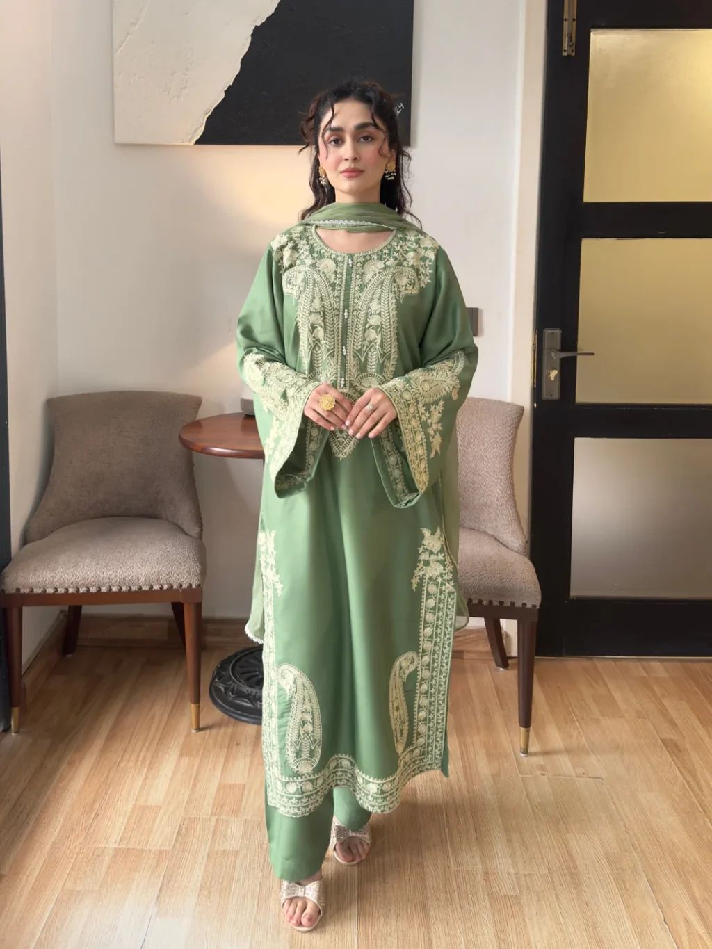 Lawn Embroidered 3Piece CODE 1001