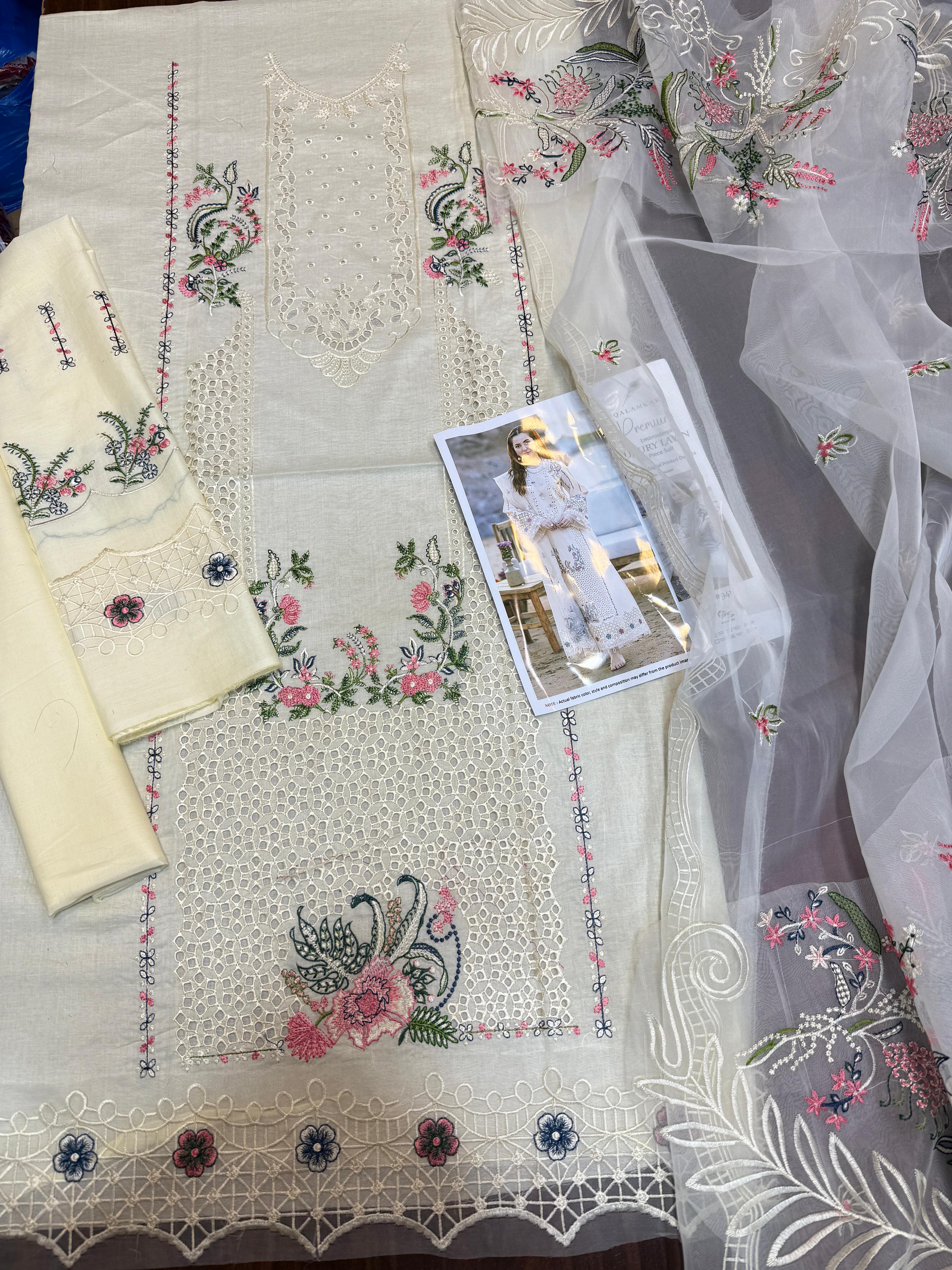 Lawn Embroidered 3Piece CODE 1013