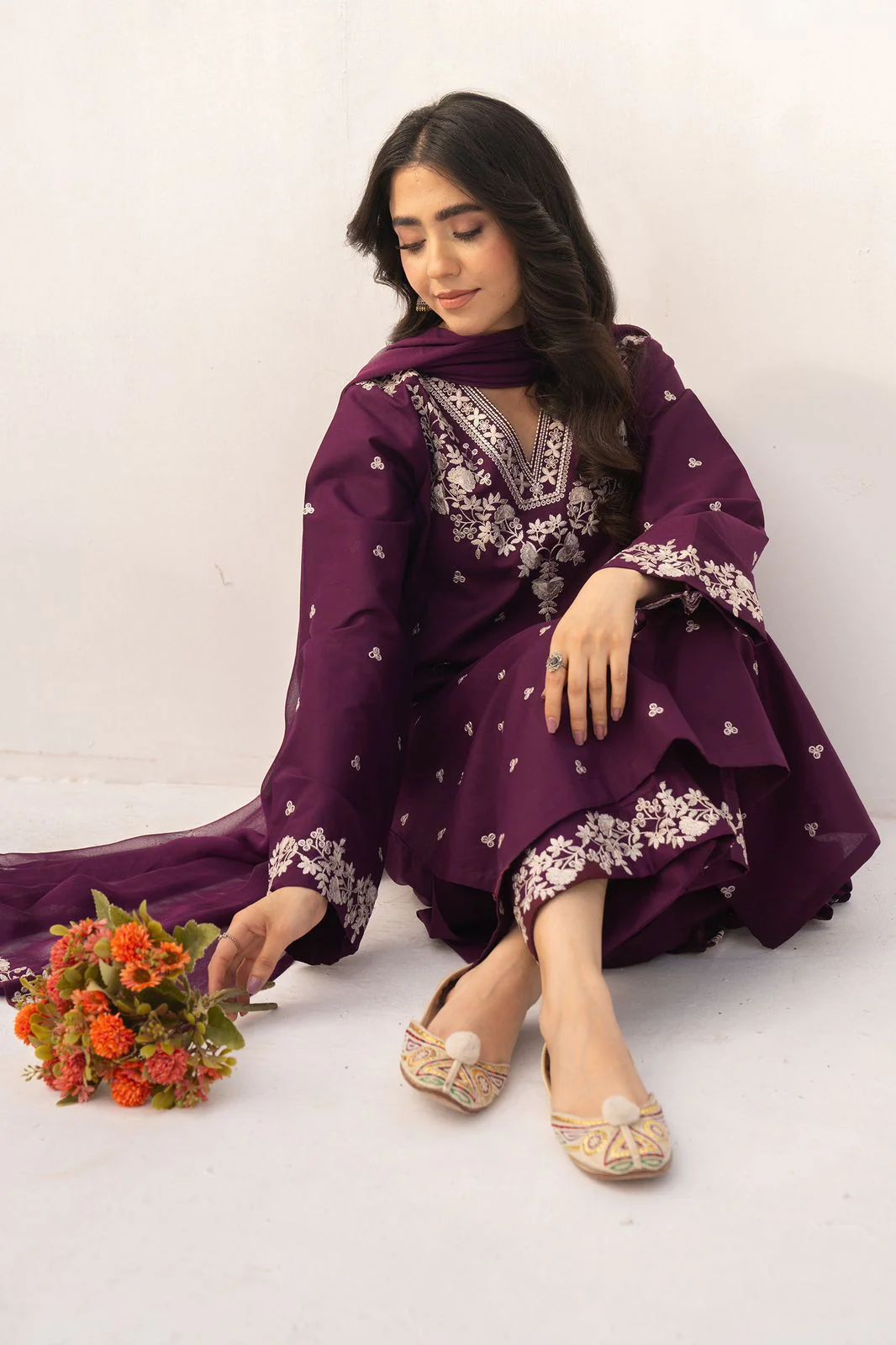 Lawn Embroidered 3Piece CODE 1016