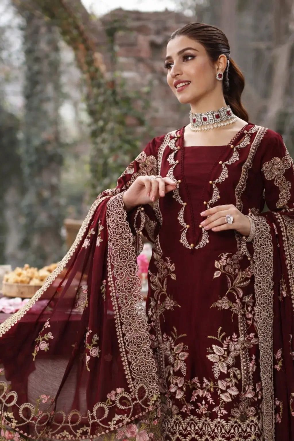 Lawn Embroidered 3Piece CODE 1024