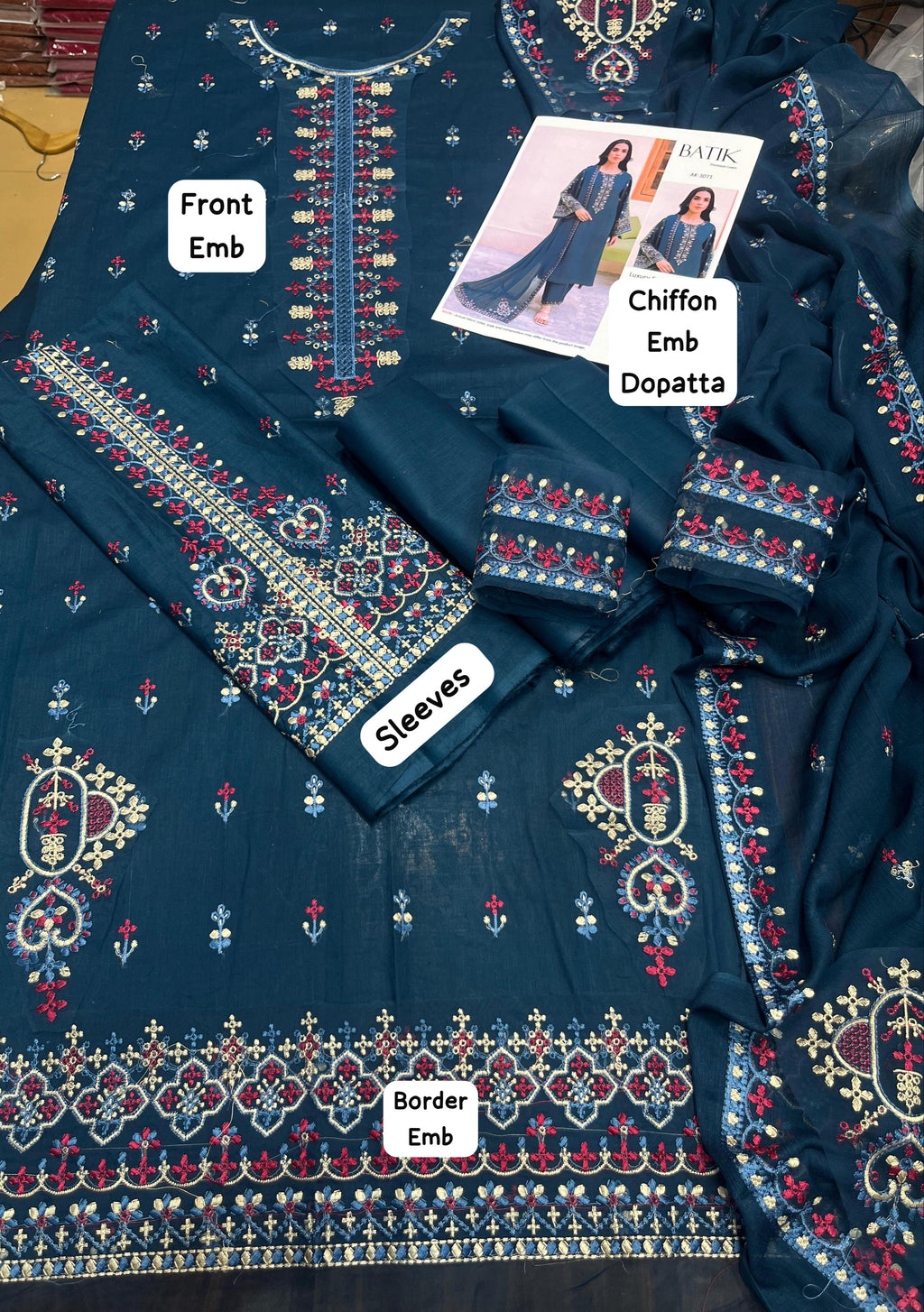 Lawn Embroidered 3Piece CODE 1048