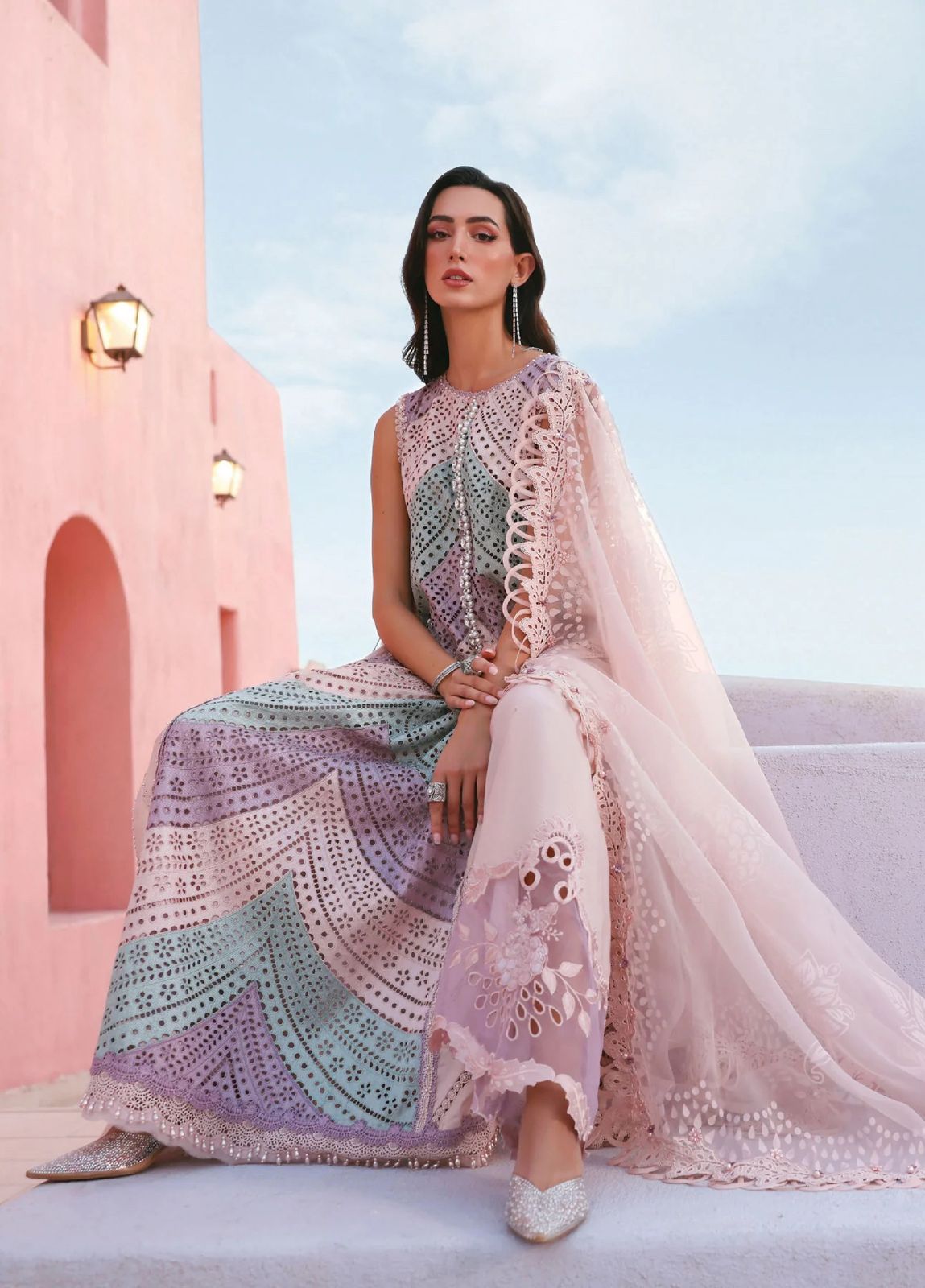 Lawn Embroidered 3Piece CODE 1065