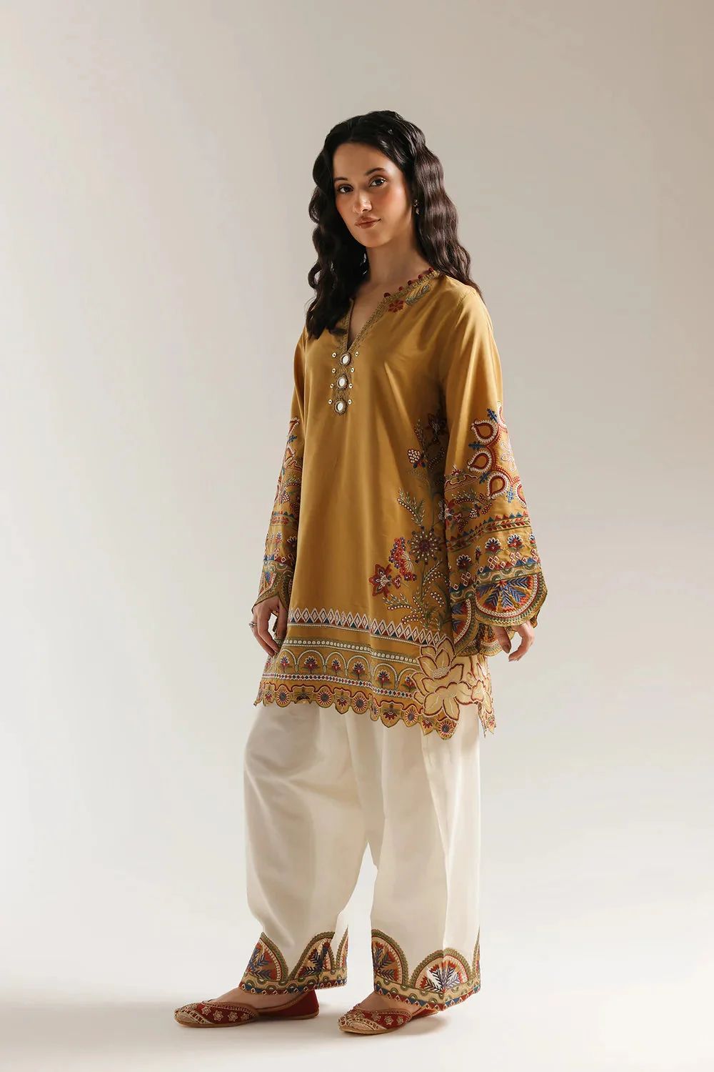 Ethnic Dhanak Full Heavy Embroidered 3Pc