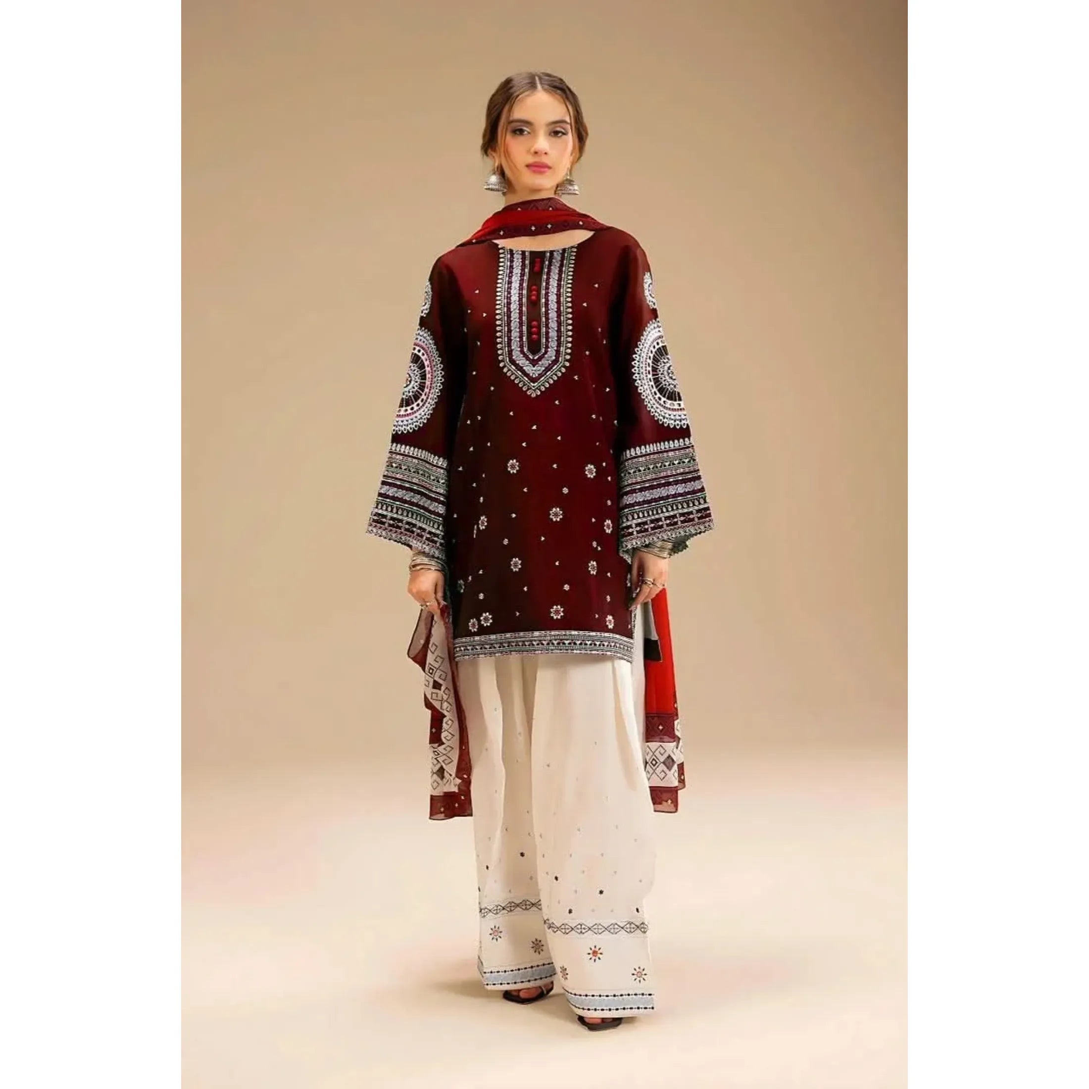 Lawn Embroidered 2Piece CODE 901