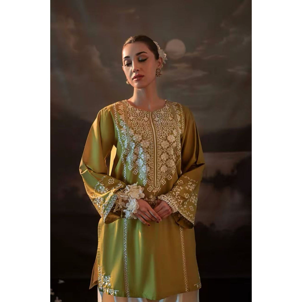 Lawn Embroidered 2Piece CODE 907