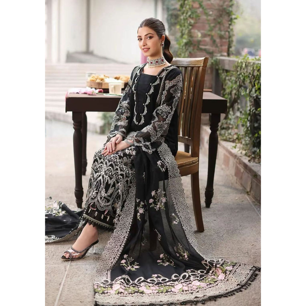 Lawn Embroidered 3Piece CODE 1023