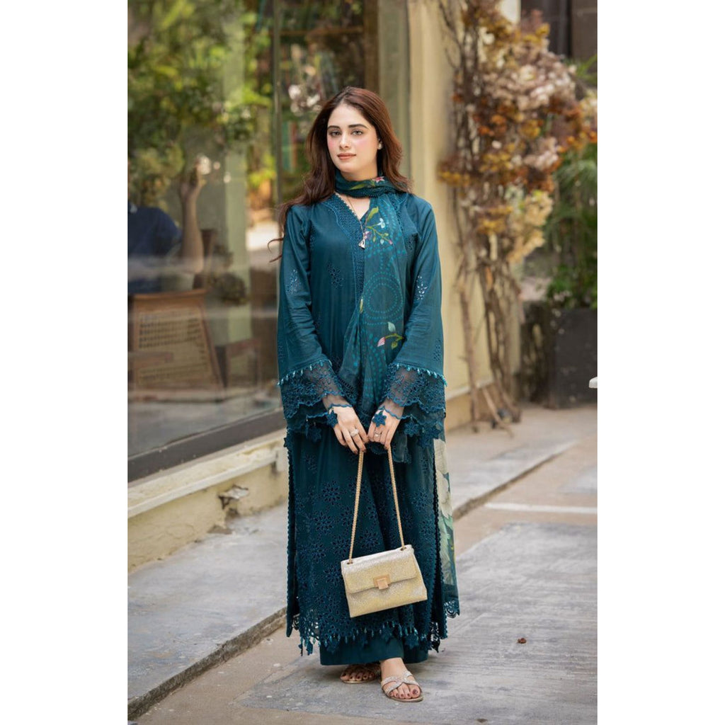 Lawn Embroidered 3Piece CODE 1035