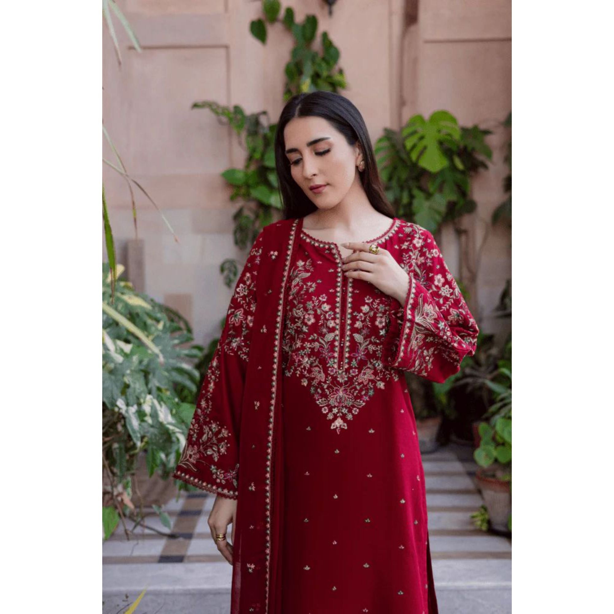 Lawn Embroidered 3Piece CODE 1057