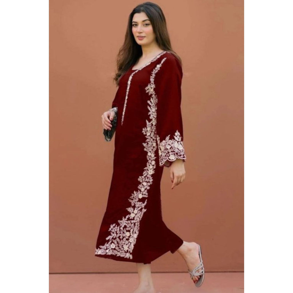 Lawn Embroidered 2Piece CODE 903